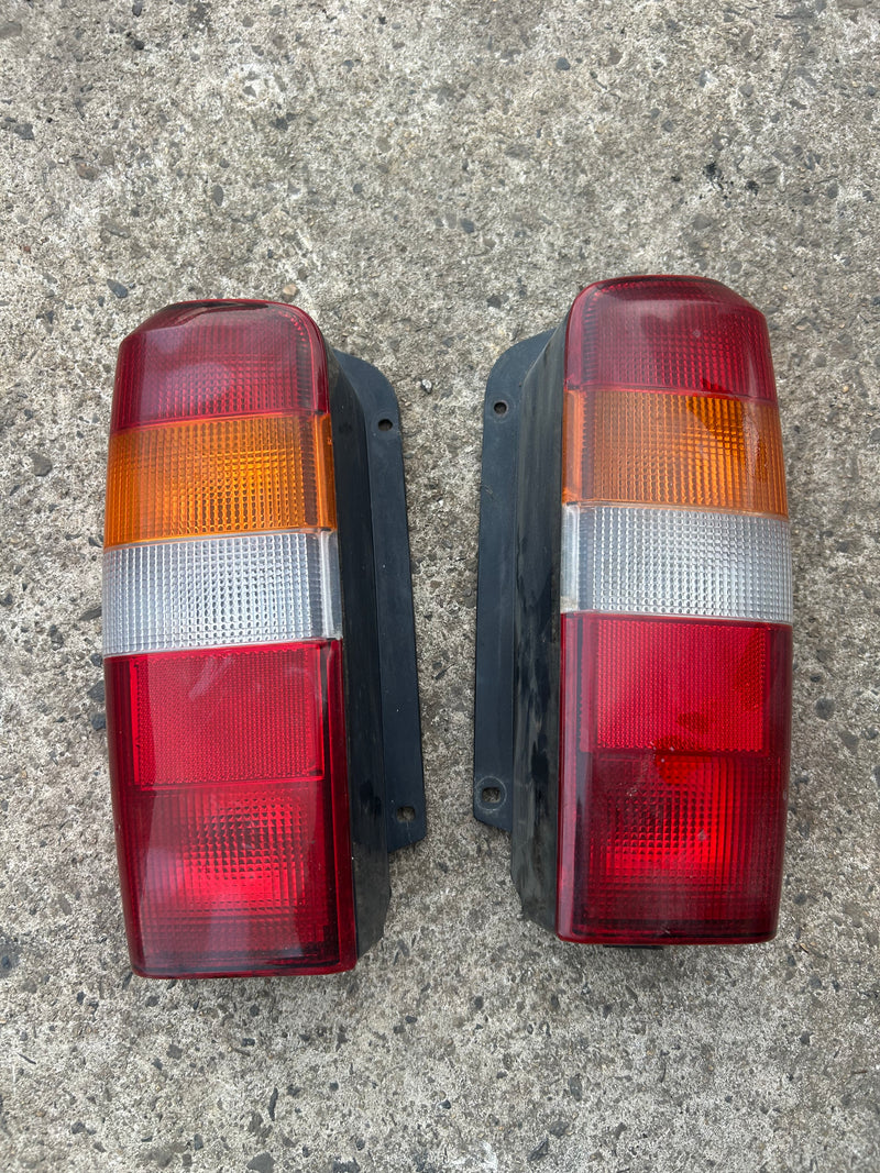 Exterior body parts